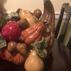 Cornucopia. Great condition.